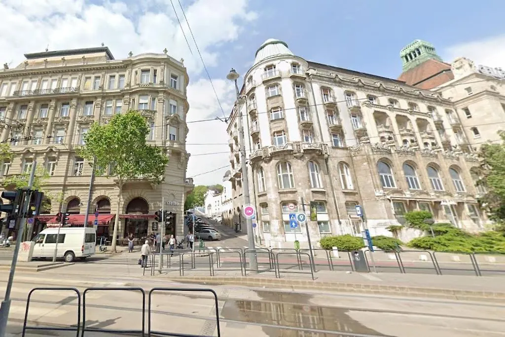 Cozy Studio In The Heart Of Buda Budapest Apartman